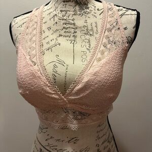 Lace Bralette in Soft Pink